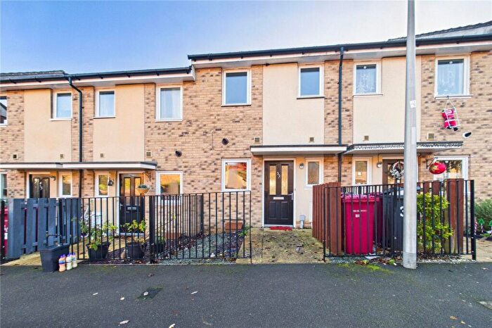 2 Bedroom Terraced House To Rent In Tay Road, Tilehurst, Reading, Berkshire, RG30