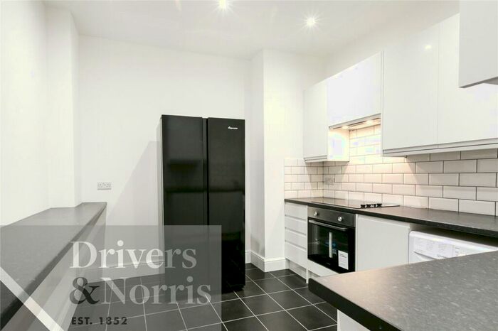 5 Bedroom Apartment To Rent In Hilldrop Road, Holloway, London, N7