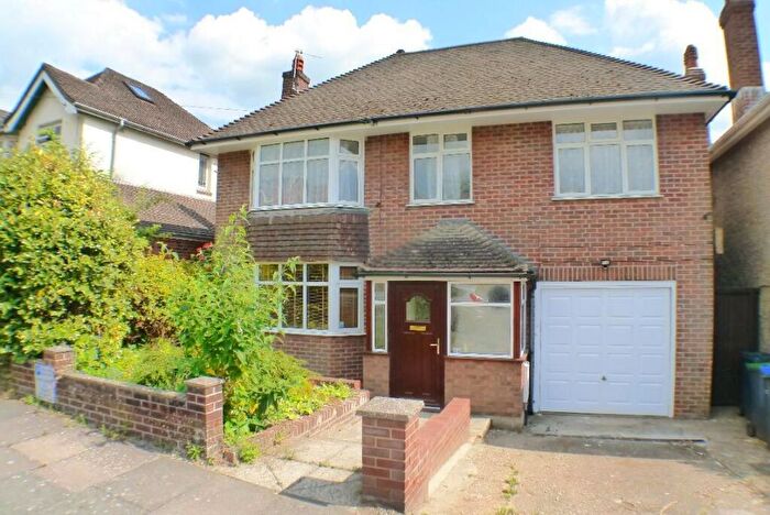 5 Bedroom Detached House To Rent In Salisbury, SP1