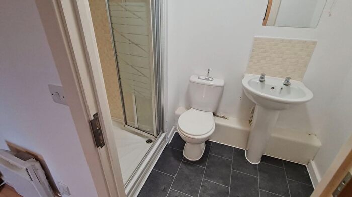 2 Bedroom Flat For Sale In Greyfriars Road, Coventry, CV1 - Photo 2