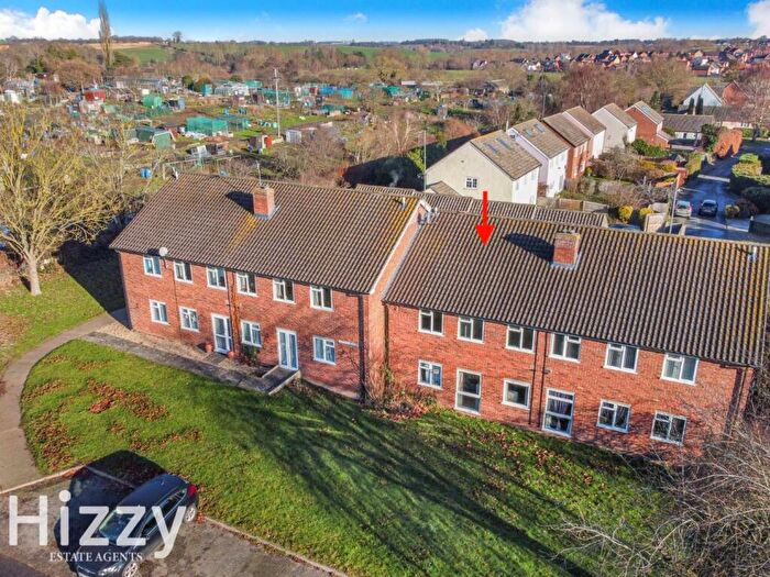 2 Bedroom Apartment For Sale In Gallows Hill, Hadleigh, IP7