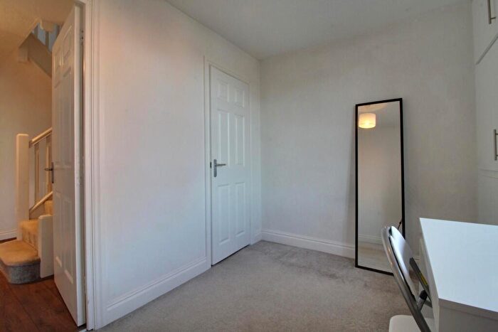 2 Bedroom Apartment To Rent In Kings Court, Livery Street, Jewellery Quarter, B3