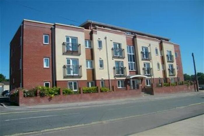 2 Bedroom Flat To Rent In Quay Street, Fareham PO16