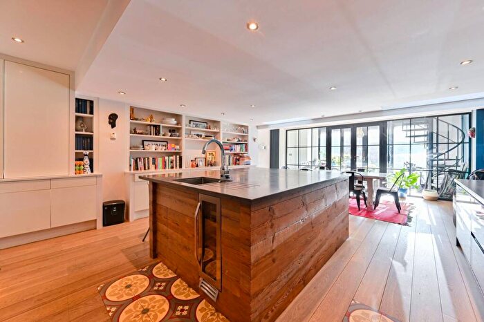 4 Bedroom Flat For Sale In Cinnamon Row, Battersea, London, SW11