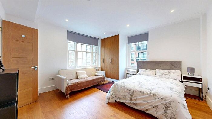 1 Bedroom Flat To Rent In Forset Court, Edgware Road, London, W2