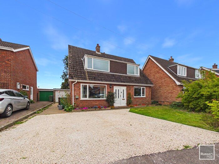 3 Bedroom Detached House For Sale In Marlingford Way, Easton, NR9