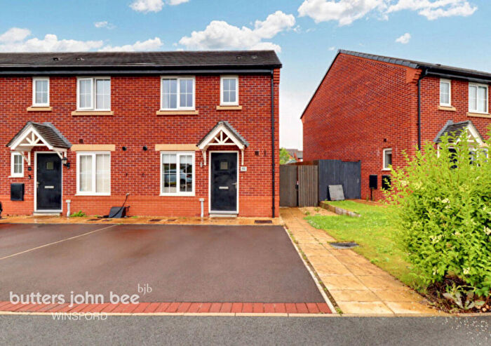 3 Bedroom End Of Terrace House For Sale In Hough Street, Winsford, CW7