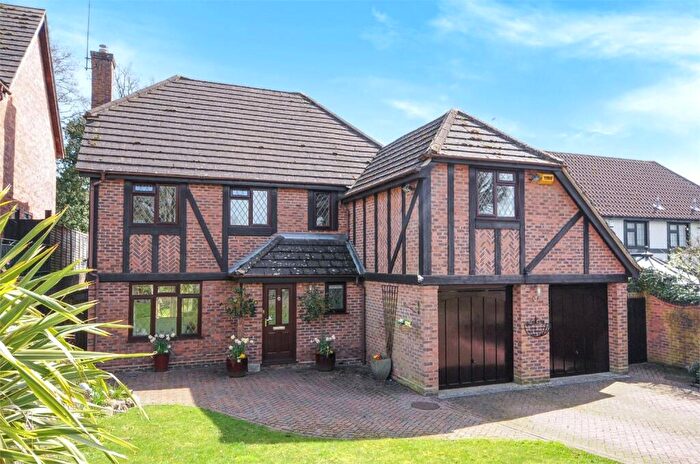 5 Bedroom Detached House To Rent In Tenby Road, Frimley, Camberley, Surrey, GU16