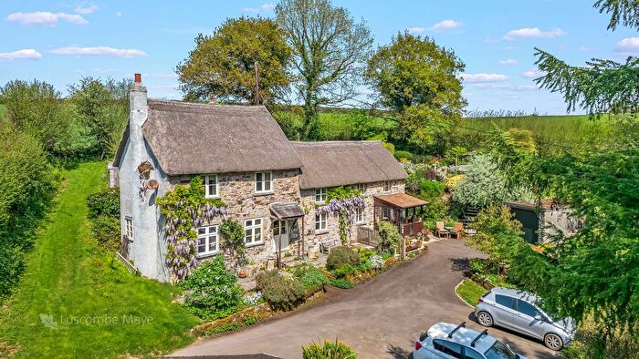 3 Bedroom Detached House For Sale In Sigford, Devon, TQ12