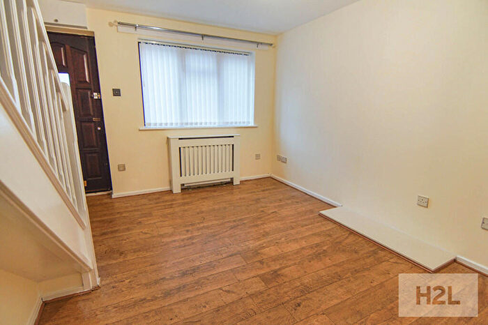 2 Bedroom Terraced House To Rent In Imperial Rise, Coleshill, B46
