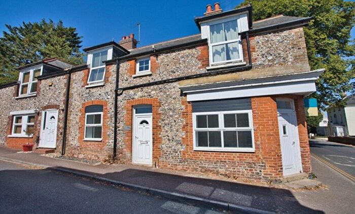 2 Bedroom Maisonette For Sale In High Street, St. Margarets-at-Cliffe, Dover, Kent, CT15