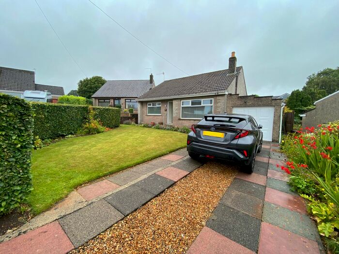 2 Bedroom Detached Bungalow To Rent In Oak Drive, Halton, Lancaster, LA2