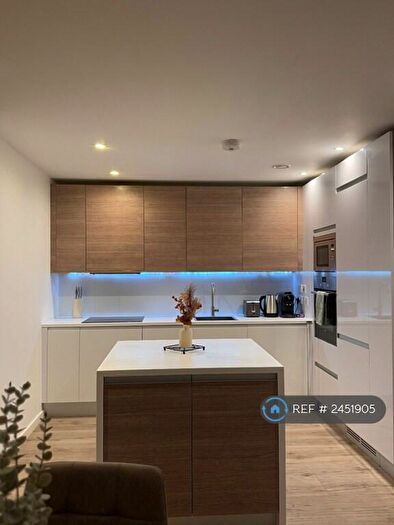 2 Bedroom Flat To Rent In Marque House, Cambridge, CB2