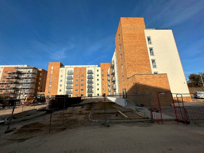 1 Bedroom Apartment To Rent In One Bedroom, Hawthorne Apartment, Gorse Road, Stockwood Gardens, Luton, Bedfordshire, LU1