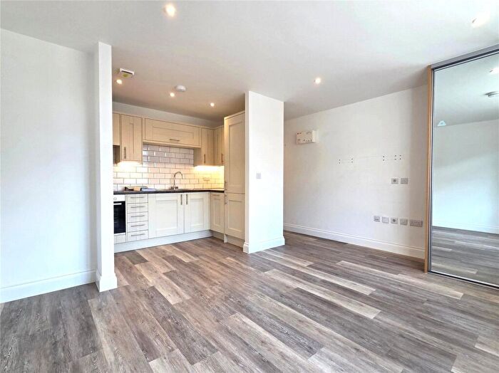 Property To Rent In Meadrow, Godalming, Surrey, GU7