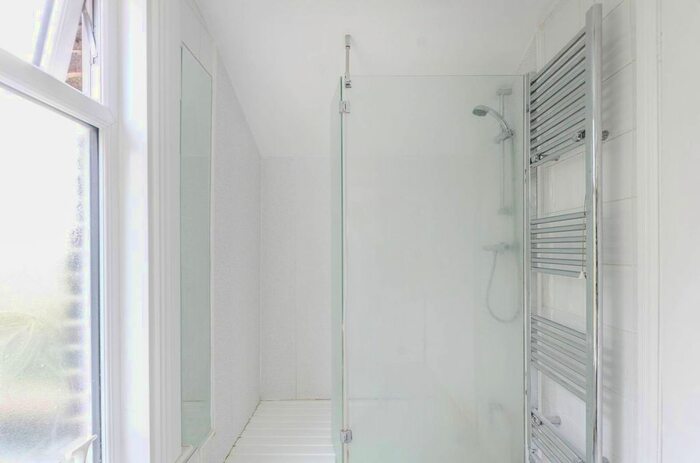 1 Bedroom Flat To Rent In Eardley Road, Streatham, London, SW16