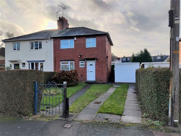 3 Bedroom House To Rent In Grove Road, Stourbridge, DY9