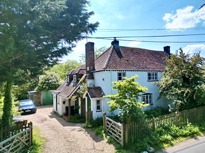 4 Bedroom Semi-Detached House For Sale In Mill Lane, Nursling, Southampton, Hampshire, SO16