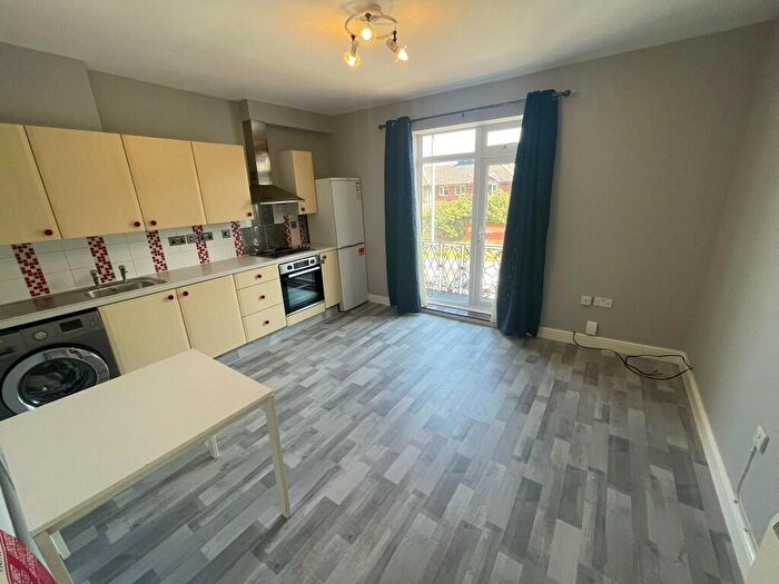 1 Bedroom Flat To Rent In Wherstead Road, Ipswich, Suffolk, IP2