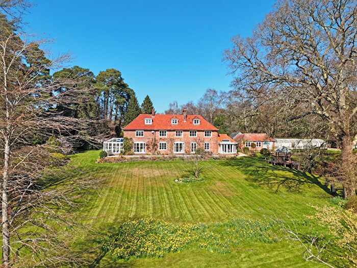 6 Bedroom Country House For Sale In School Lane, Minstead, Lyndhurst, SO43