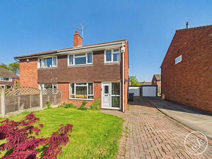 3 Bedroom Semi-Detached House To Rent In Birkdale Way, Alwoodley, Leeds, LS17