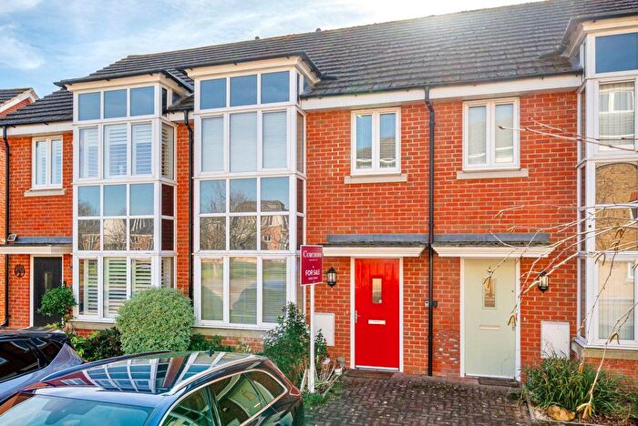 2 Bedroom Terraced House For Sale In Fairwater Drive, Shepperton, TW17
