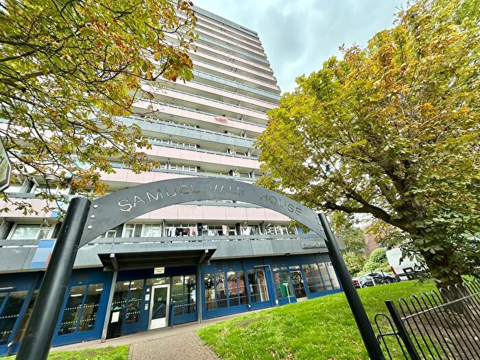 2 Bedroom Flat To Rent In St. Nicholas Street, Coventry, CV1