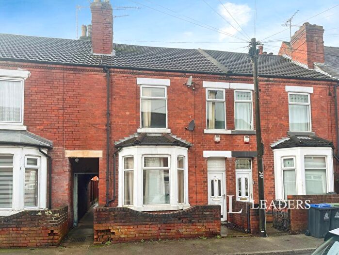 2 Bedroom Terraced House For Sale In Corporation Street, Mansfield, Nottinghamshire, NG18