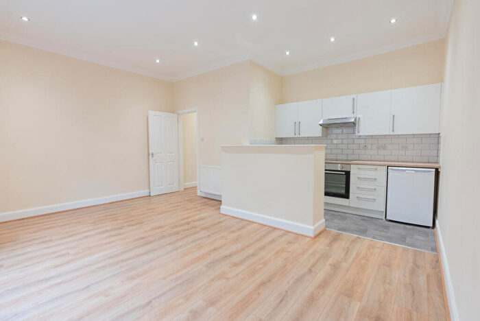 1 Bedroom Flat For Sale In Hamilton Road, Bellshill, ML4