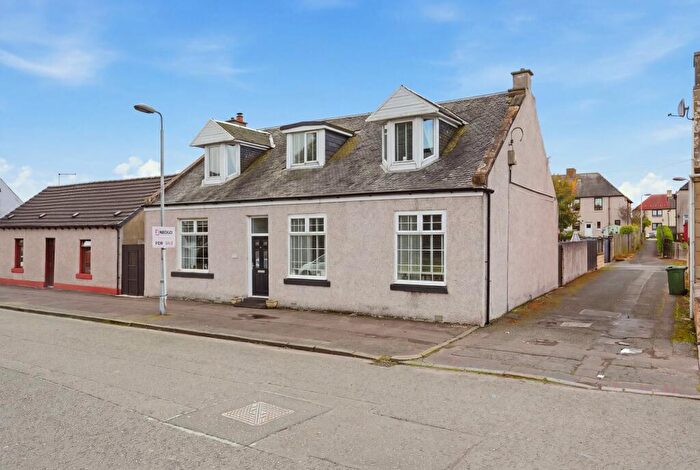 5 Bedroom Detached House For Sale In Bridge Street, Fauldhouse, EH47