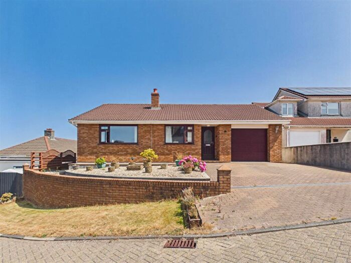 3 Bedroom Detached Bungalow For Sale In The Meadows, St. Dennis, St. Austell, PL26