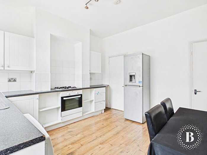 3 Bedroom Terraced House To Rent In Holland Road, Sharrow, Sheffield, S2