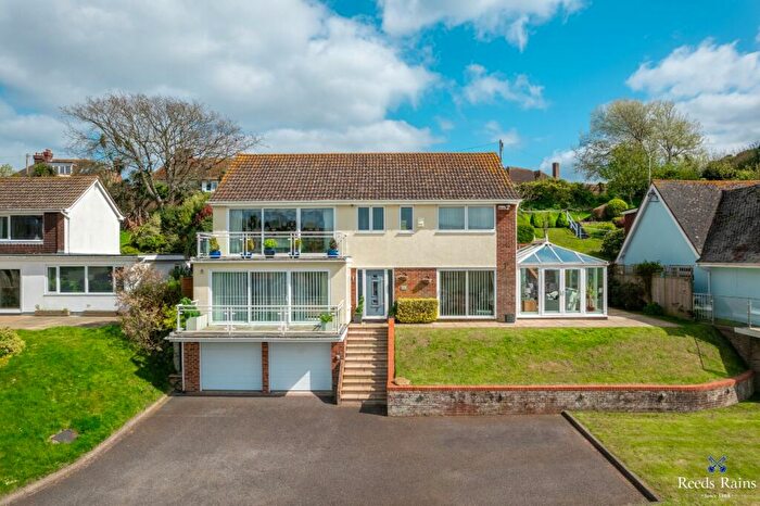 4 Bedroom Detached House For Sale In Radnor Cliff Crescent, Folkestone, Kent, CT20