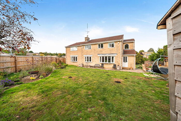 5 Bedroom Detached House For Sale In Hardhams Rise, Corsham, SN13