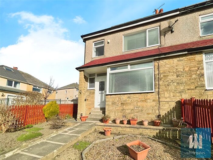 3 Bedroom End Terrace House To Rent In Friendly Avenue, Friendly, Sowerby Bridge, HX6