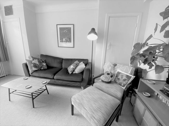 1 Bedroom Flat To Rent In Balham High Road, London, SW17