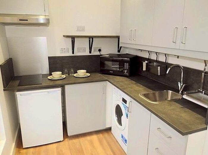 Terraced House To Rent In The Criterion, Hessle Road HU3