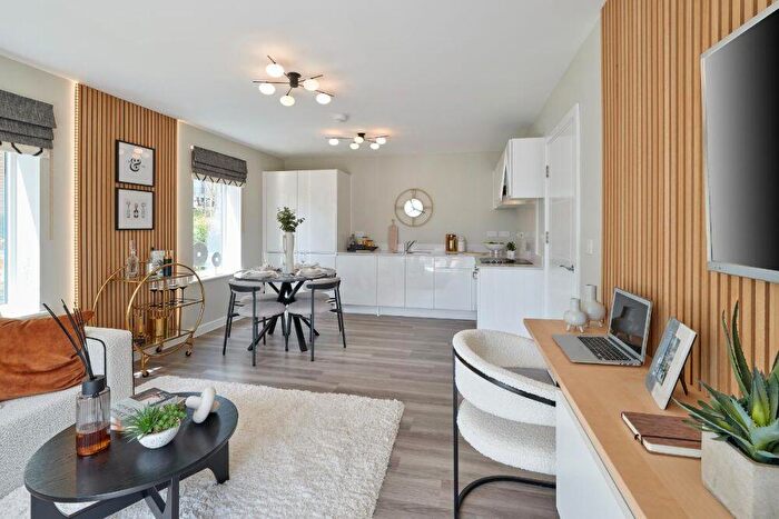 2 Bedroom Apartment For Sale In Stoke Gifford, Bristol, BS34