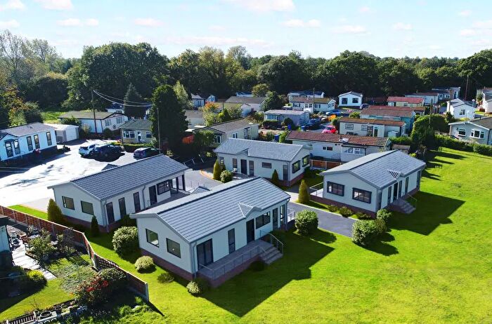 2 Bedroom Park Home For Sale In Chesters Croft, Cheadle Hulme, Cheadle, SK8