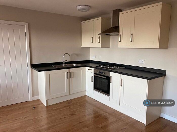 2 Bedroom Flat To Rent In Cantley, Doncaster, DN3