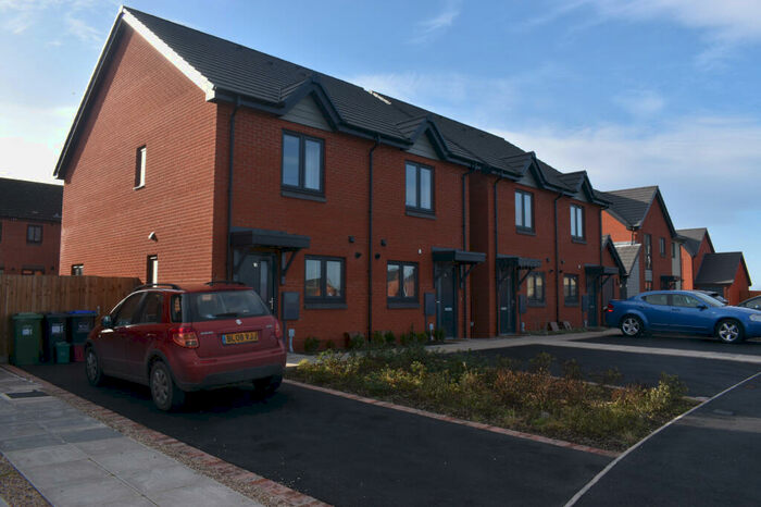 2 Bedroom Semi-Detached House To Rent In Anchitel Green, Leamington Spa, CV33