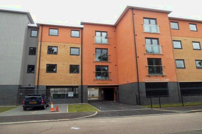 2 Bedroom Flat To Rent In Lansdowne Road, Tilbury, RM18