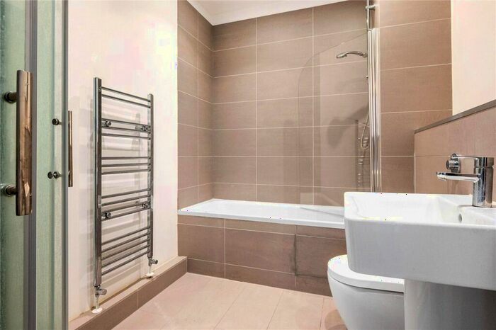 1 Bedroom Apartment For Sale In Britannia Lofts, - Banner Street, Finsbury, London, EC1Y