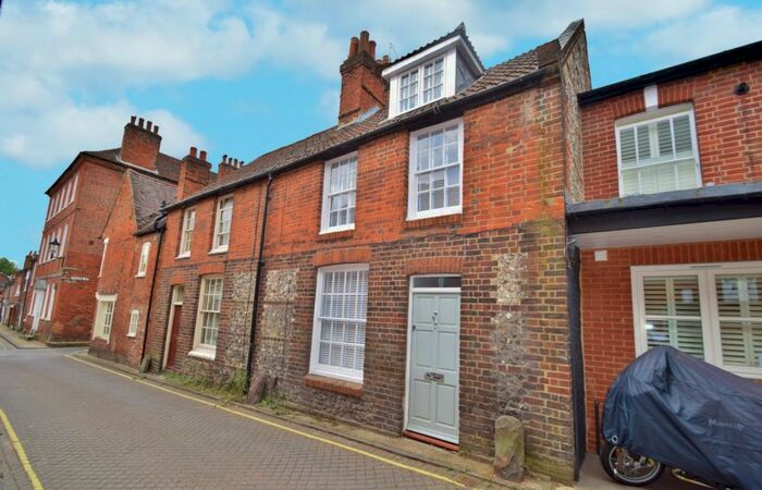 1 Bedroom Terraced House To Rent In Winchester City Centre, SO23