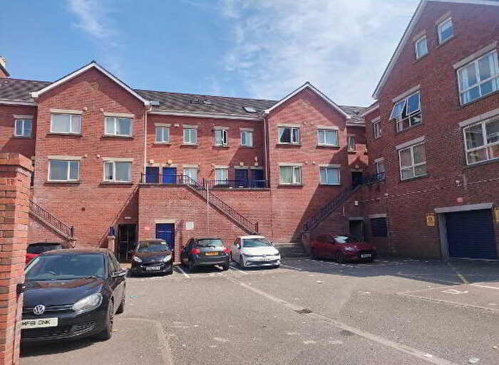 2 Bedroom 1st Floor Apartments For Sale In Apt Fitzwilliam Square, Rugby Avenue, Belfast, BT7