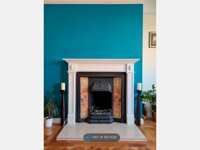2 Bedroom Flat To Rent In Broughton Road, London, W13