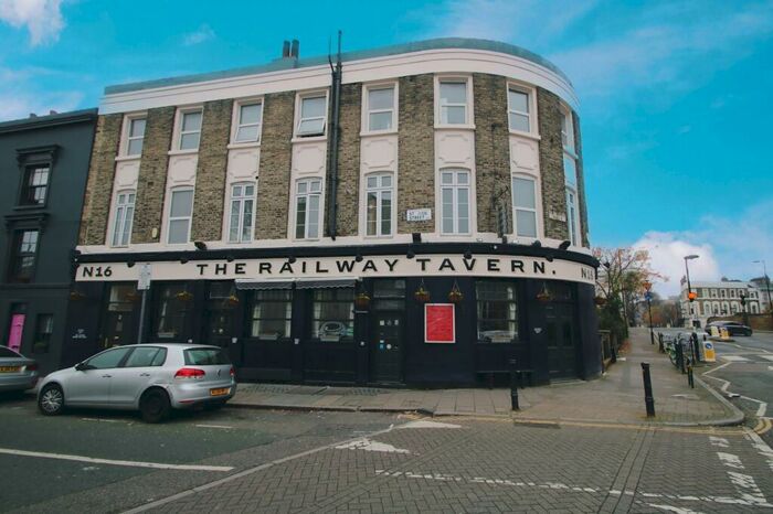 Flat To Rent In St Jude Street, Dalston, N16