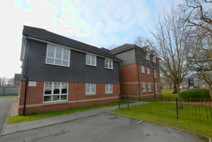 2 Bedroom Flat To Rent In Boxalls Lane, Aldershot, GU11