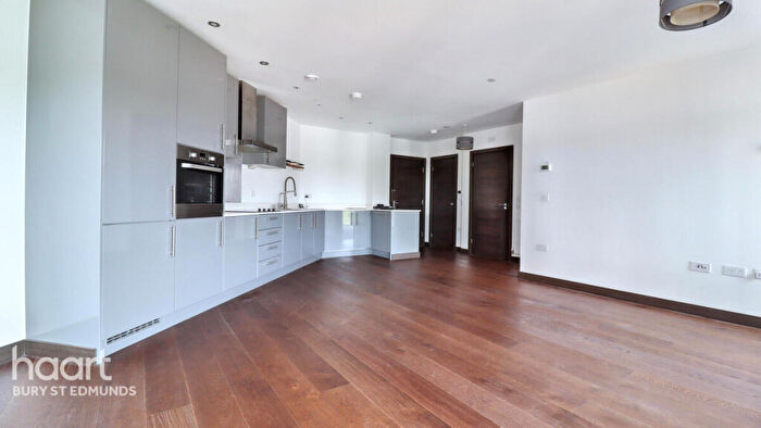 1 Bedroom Flat For Sale In Station Hill, Bury St Edmunds, IP32