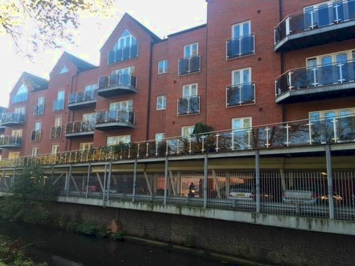 3 Bedroom Penthouse To Rent In Welham Street, Grantham, NG31